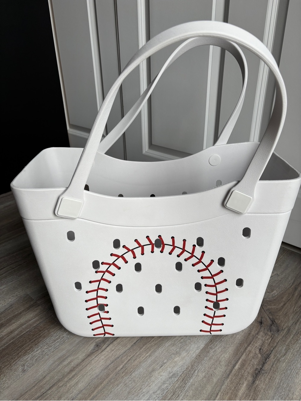 Baseball Like New Carry-All Shoulder Tote Bag Kirkland’s by Bed Bath and Beyond